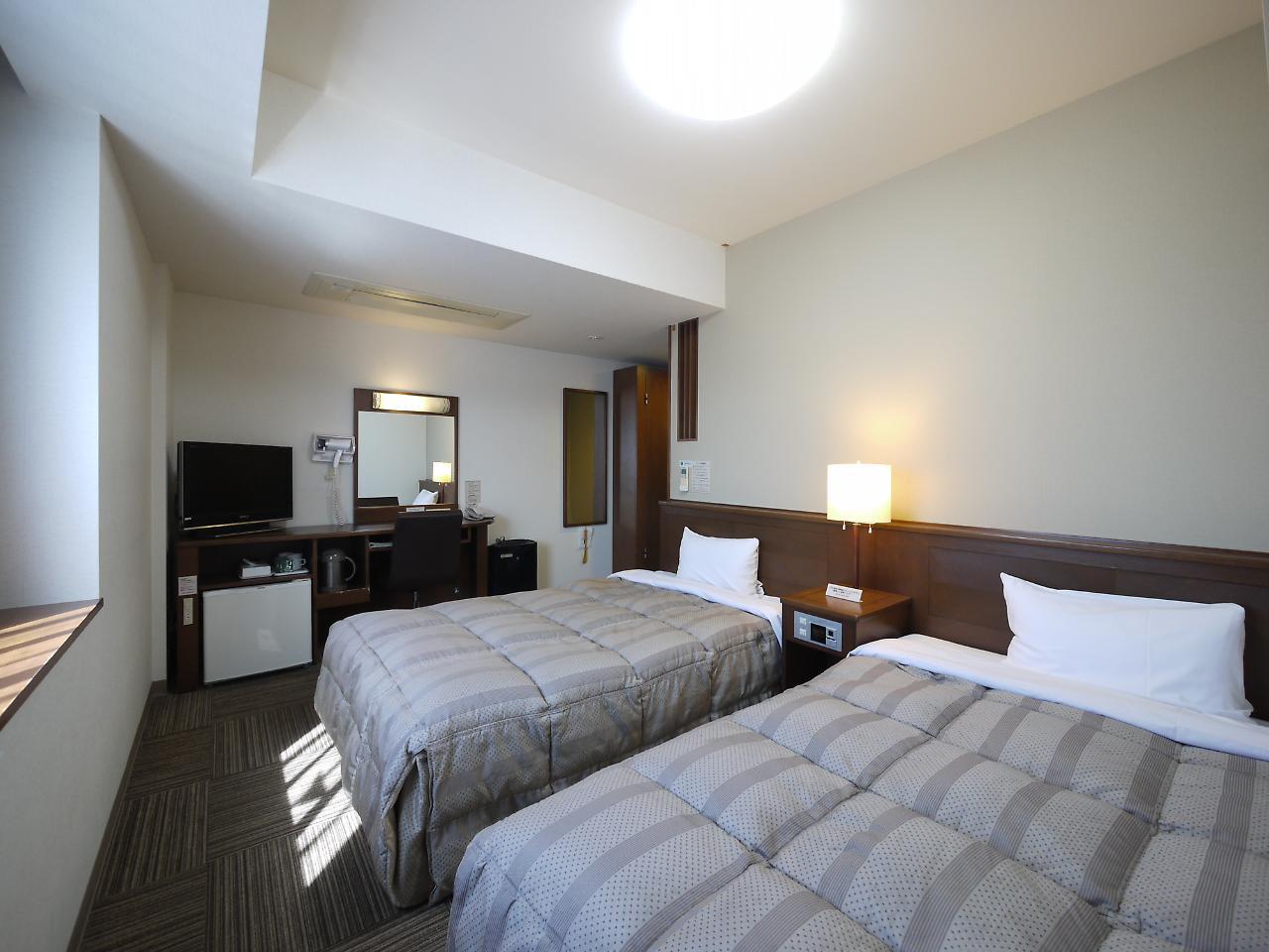 Hotel Route-Inn Nanao Ekihigashi Extérieur photo